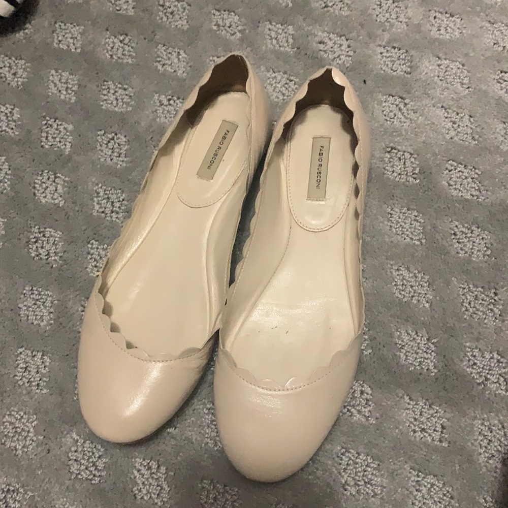 Nude leather flats